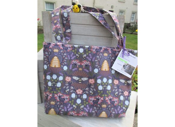 Aubergine Bees Lunch Kit with Salad Bag