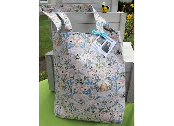 Bees Forever Tote Bag - Creamy Bees