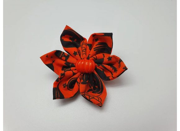 Halloween 6 petal hair clip
