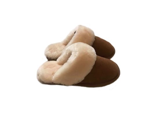 Backless Chestnut sheepskin slipper 