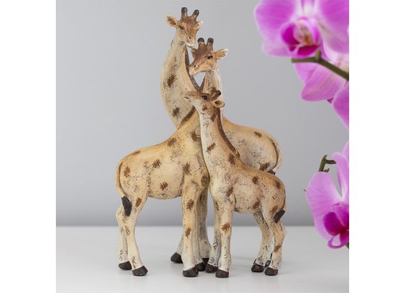 Giraffe Family Ornament STOCK DUE SOON