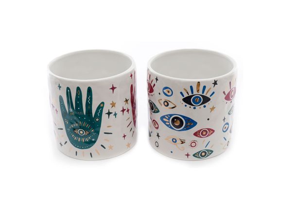 12cm Hand and Eye Plant Pot RRP £19.99 STOCK DUE 30/11/21