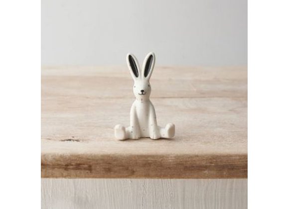 Rabbit Small porcelain ornament 