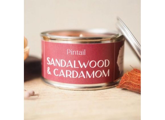Sandalwood & Cardamom Scented Candle