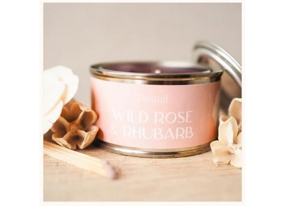 Wild Rose & Rhubarb Scented Candle