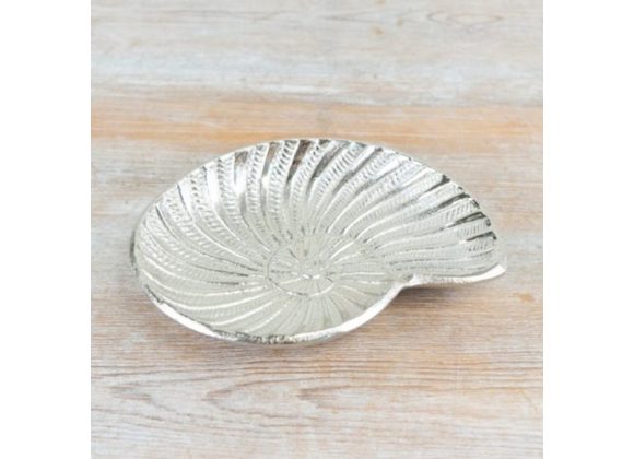 Shell shaped trinket dish